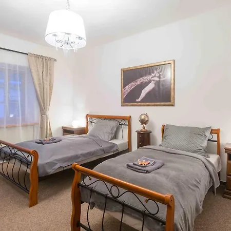 Apartman V Klasterni 460 * Česká Lípa