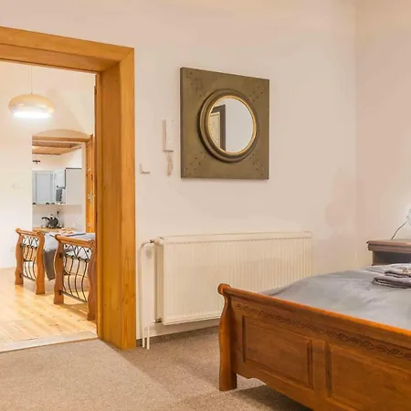 Apartman V Klasterni 460 *